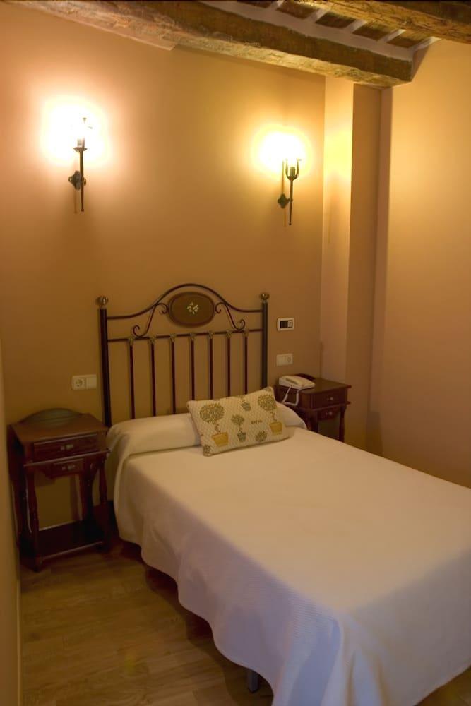 El Rincon Hotel Cuéllar Eksteriør billede
